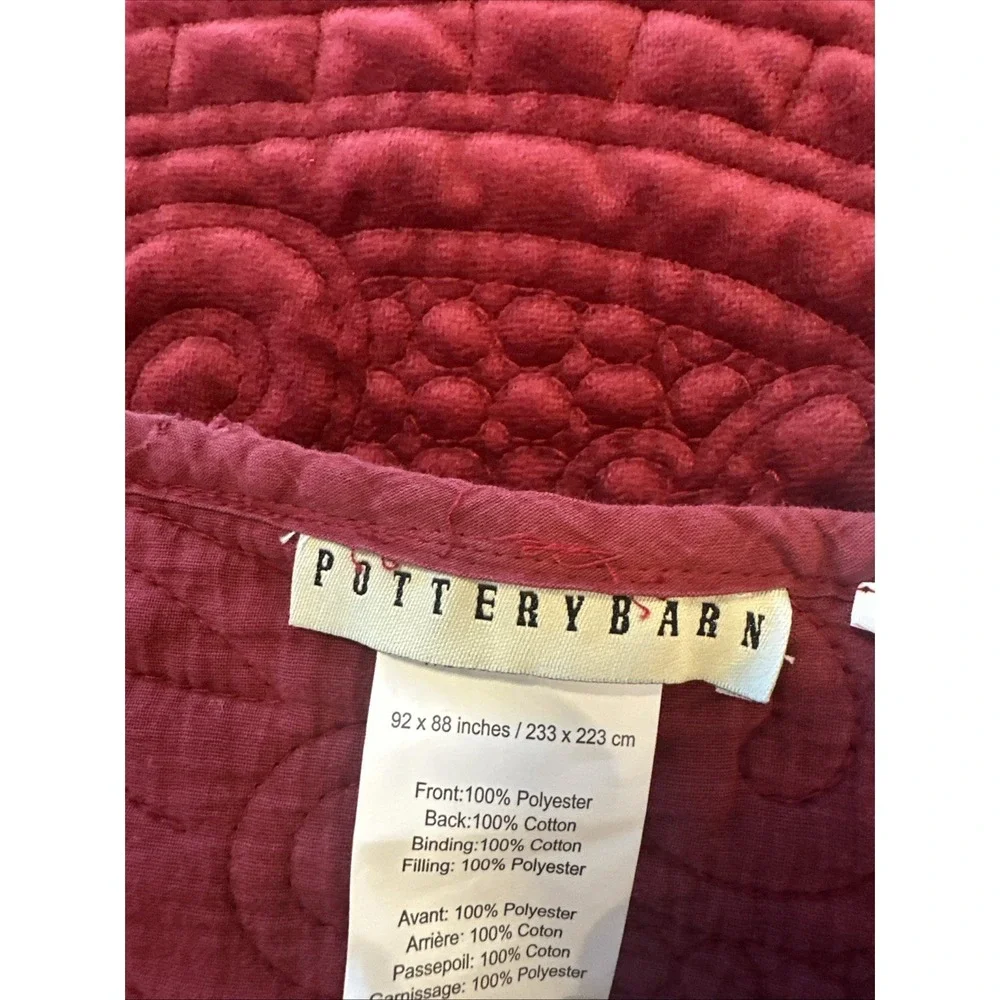 Pottery Barn Quilt Red Sz 92x88'(Queen) Heavy Cotton Blend Medallion Print 2016'
